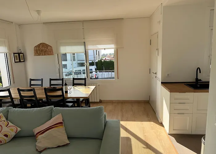 Chalet Acogedor Bien Orientado Y Comunicado