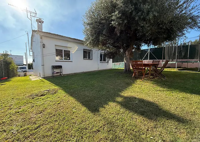 Chalet Acogedor Bien Orientado Y Comunicado